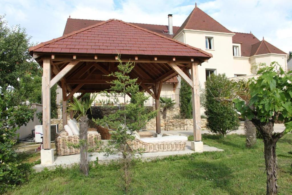 Bed and Breakfast Le Domaine des Archies Monéteau Exterior foto